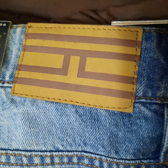 NWT Jordan Craig Light Blue Distressed Jean Shorts Size 44 - Picture 6 of 15